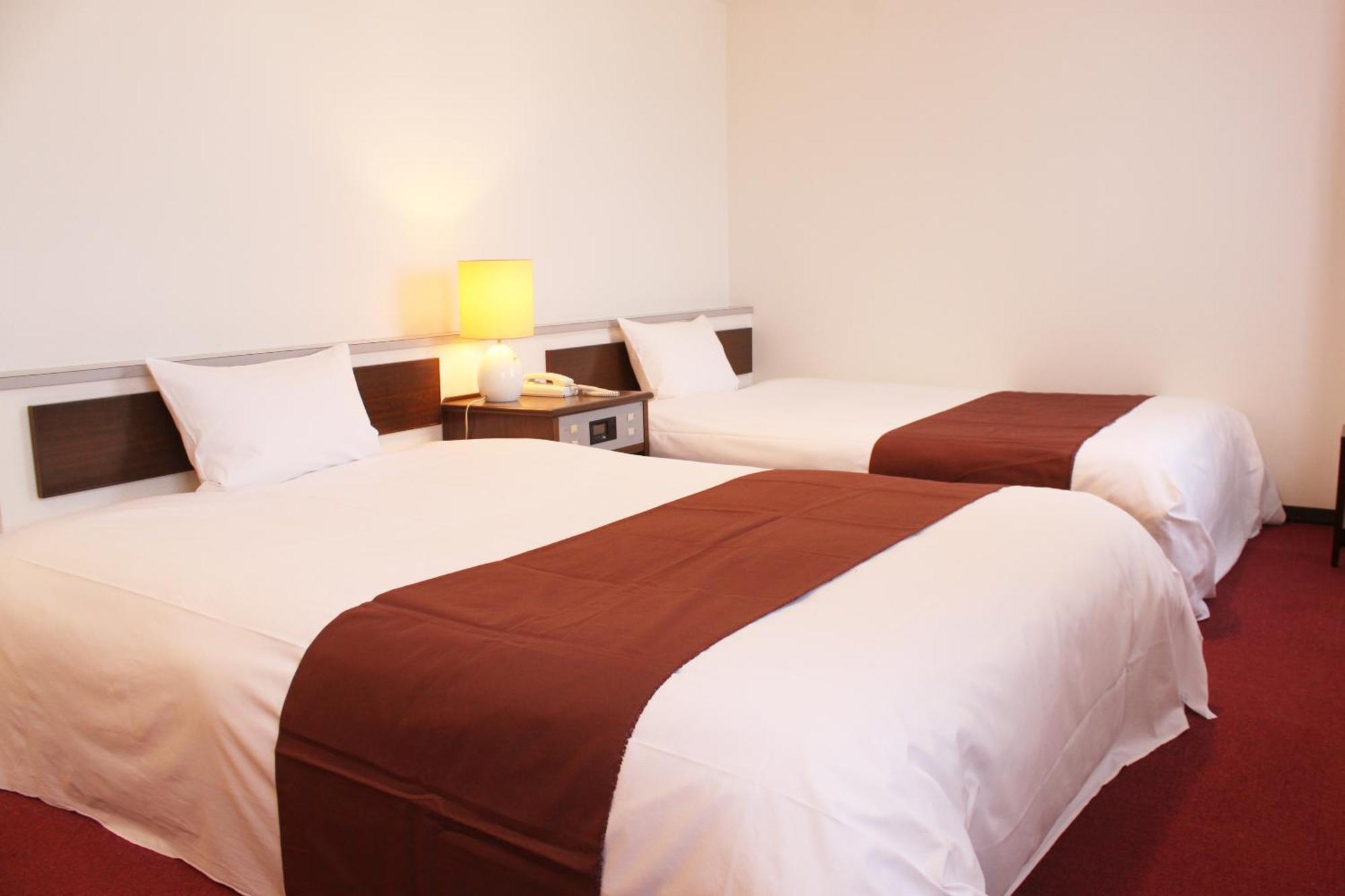 Hotel Livemax Budget Iyo Mishima Shikokuchuo Extérieur photo
